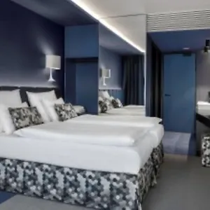 5* Отель Urban Creme