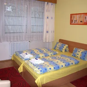https://hotel-komarov.brnohotels.org